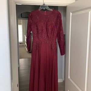 NEVER WORN bridesmaid/ MOB dress!!!
